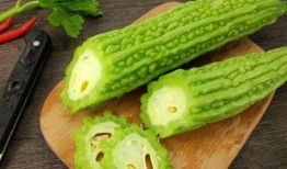 吃瓜视频lyf,lyf的瓜田奇遇记